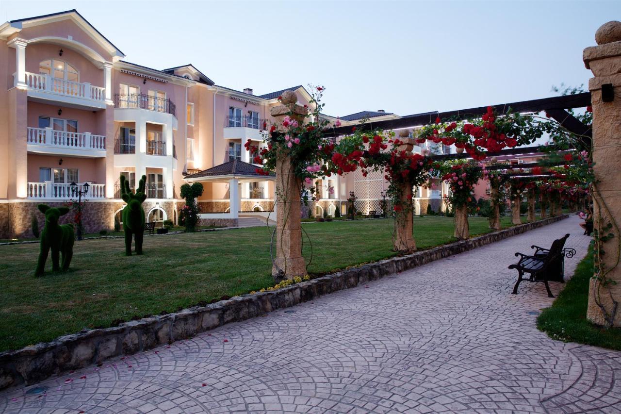 Alean Family Resort & Spa Riviera Anapa Dış mekan fotoğraf